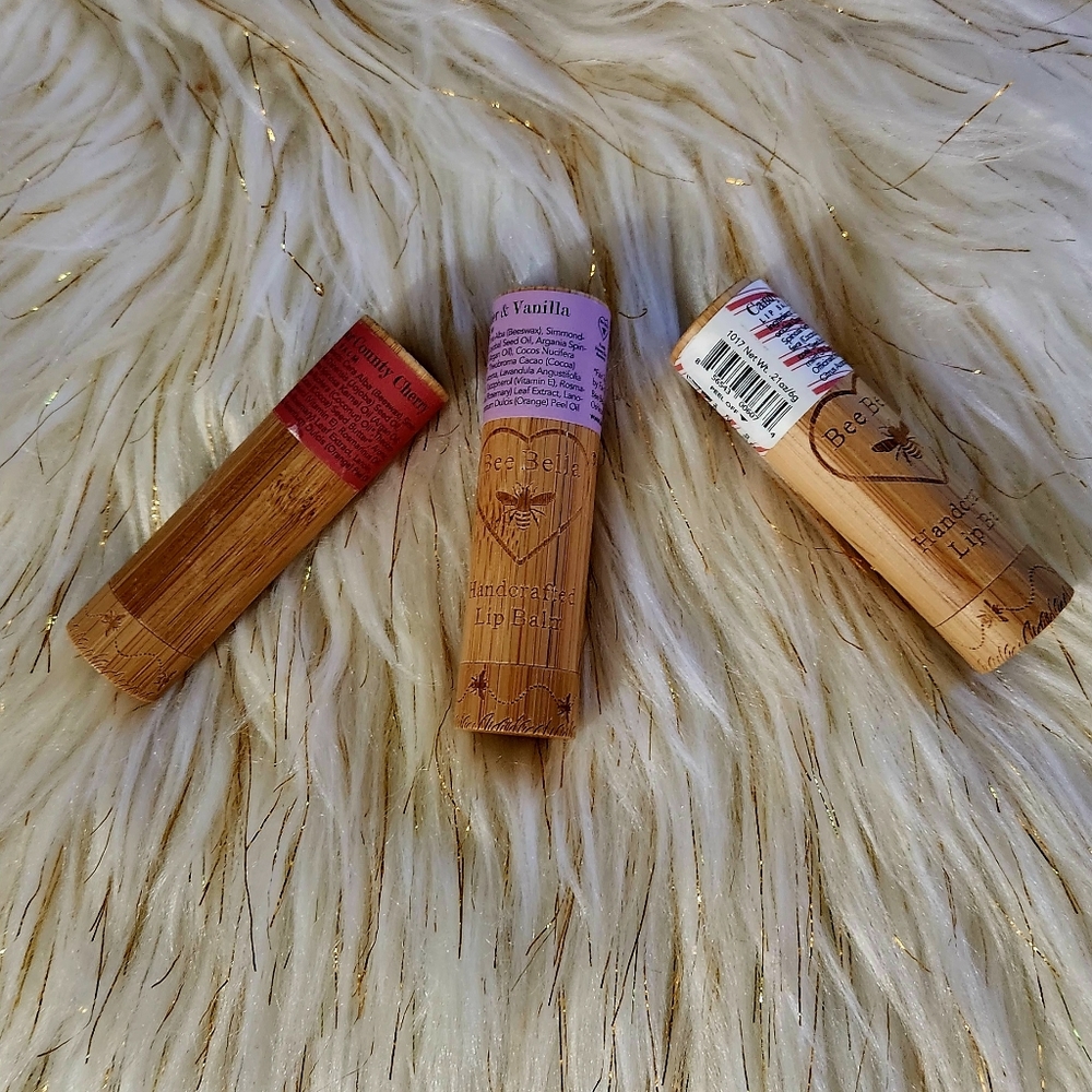 3 Lip Balm Handcrafted - Picture 3 of 4
